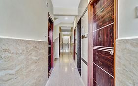 Super Hotel O Royal Suites